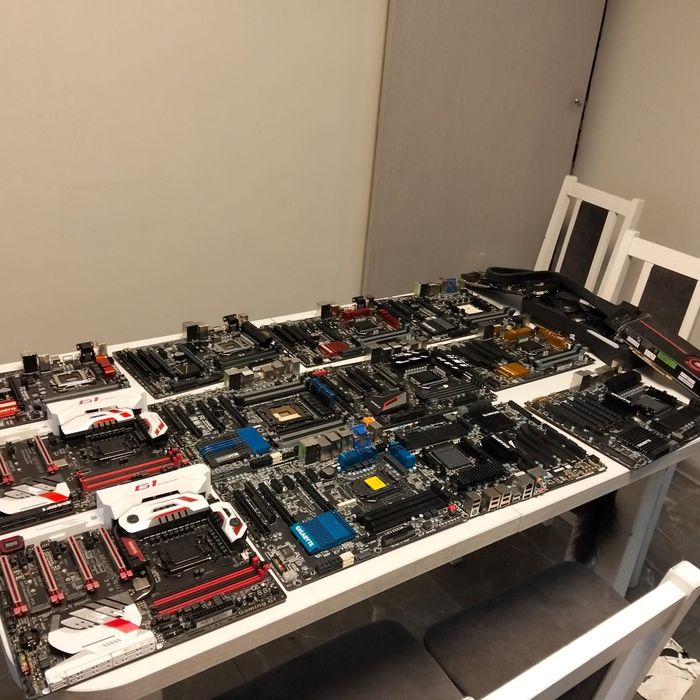 Płyty główne PC GIGABYTE ASUS MSI | LGA AM3+ | zestaw 30 szt