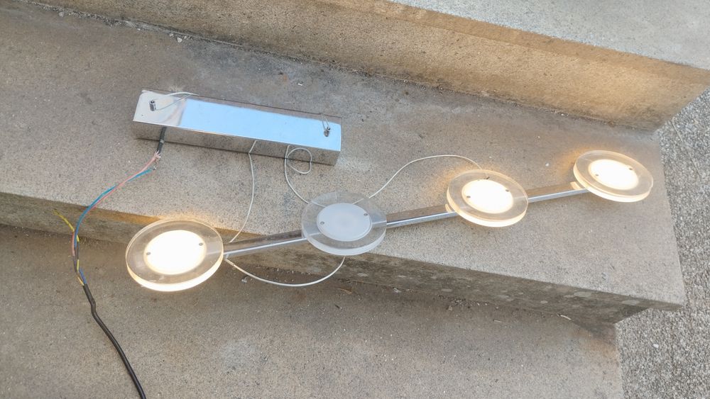 Candeeiro de led