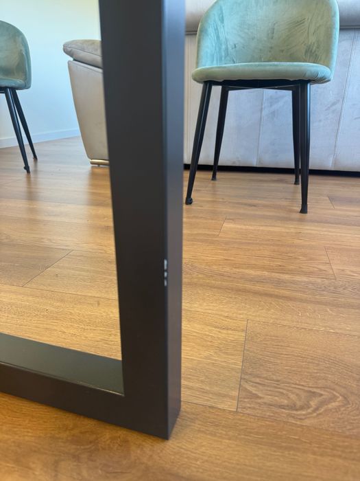 Mesa de jantar de vidro