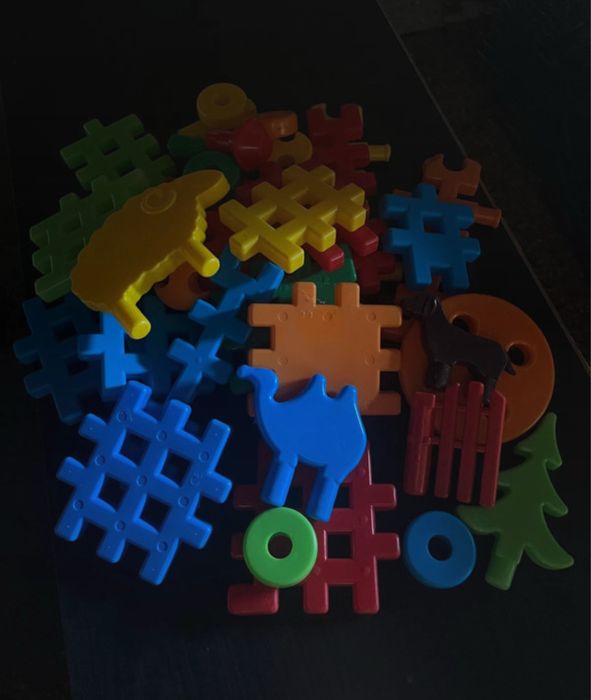 klocki konstrukcyjne plastikowe wafle dla dzieci