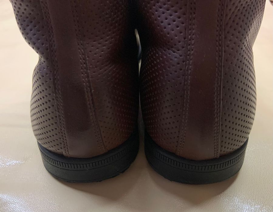 Чоловічі шкіряні черевики нові, 41.5р.