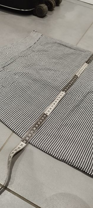 R.44 długa biało czarna spódniczka MIDI w pepitkę