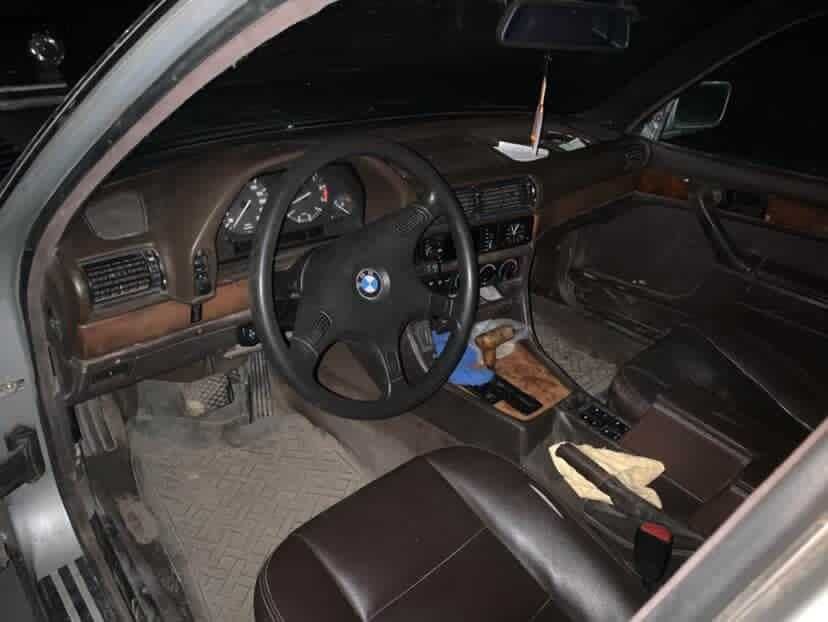 BMW e32 series 7