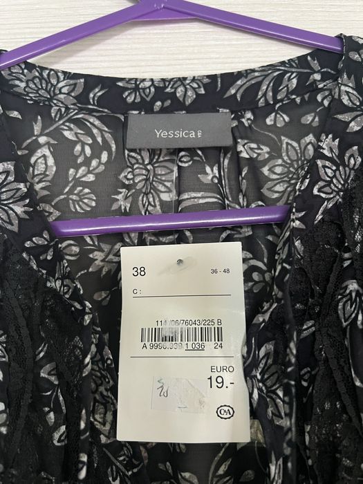 Блузка літня