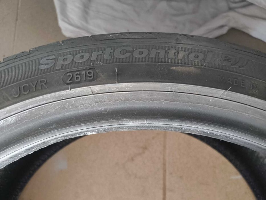 225/40/18 komplet opon 2xFulda 2xBarum letnie