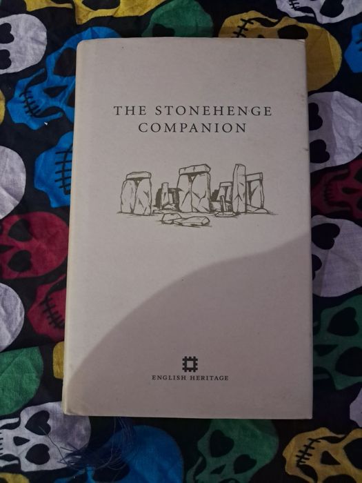 Książka po angielsku o Stonehenge