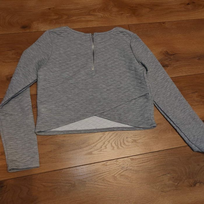 Bluzka z zamkiem, krótka