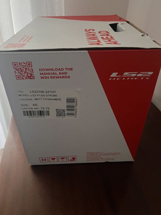 Capacete modular novo tamanho 54