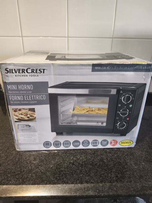 Mini forno elétrico Novo(caixa selada)