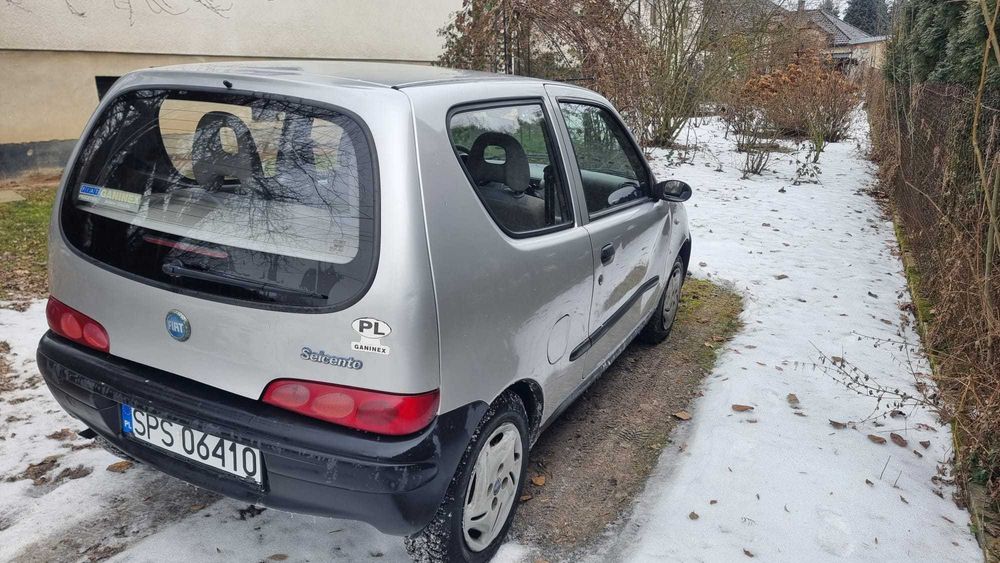 Fiat Seicento srebrny