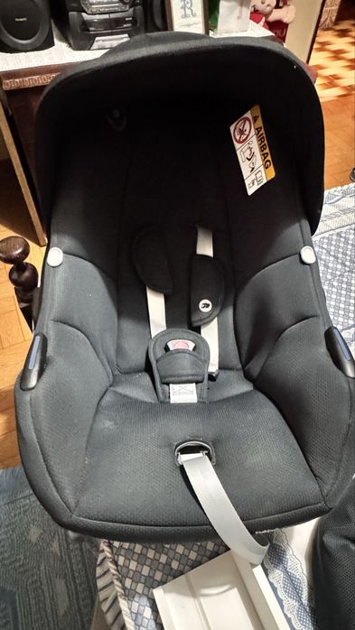 Carrinho de bébé Confort + Ovinho