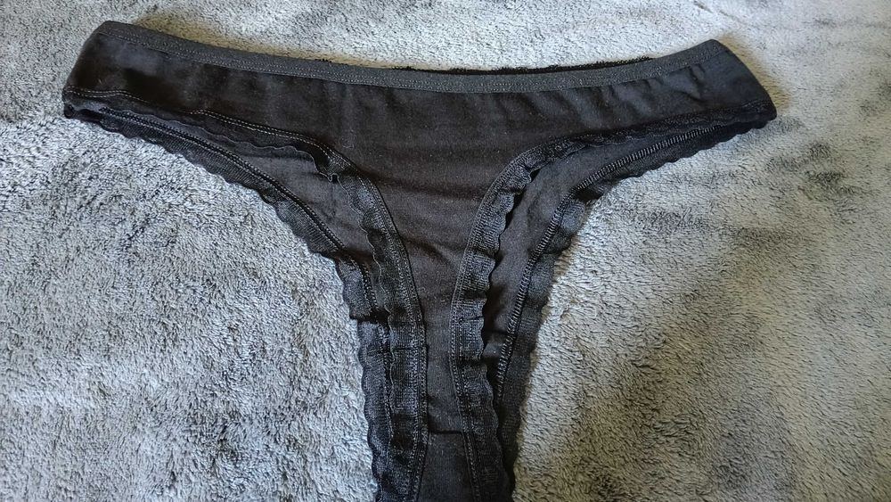 Majtki stringi nowe
