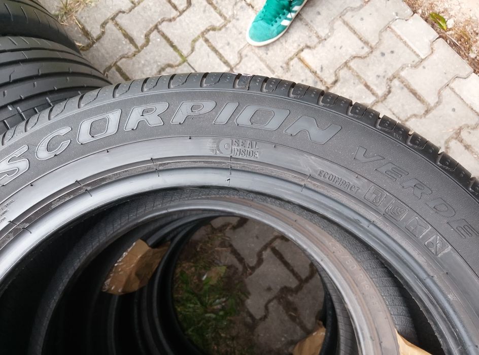 Komplet opon premium Pirelli SCORPION VERDE 235/50 R19 99V