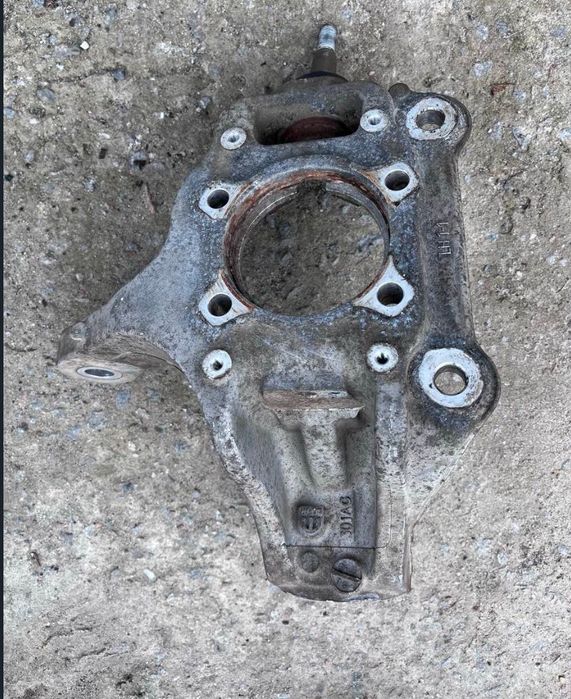 Поворотний кулак перед лево, цапфа,  Jeep Cherokee 3.2 FWD, передний