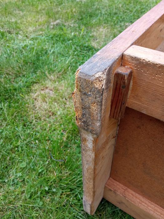 Szafka na buty z PRL. 80x76x33 cm