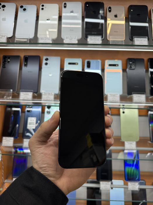 iPhone 15 128gb акб 90% Neverlock