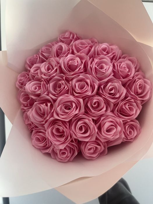 Букет з рожевих троянд 33 шт