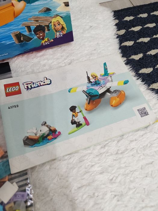 LEGO friends 41752 hydroplan ratowniczy