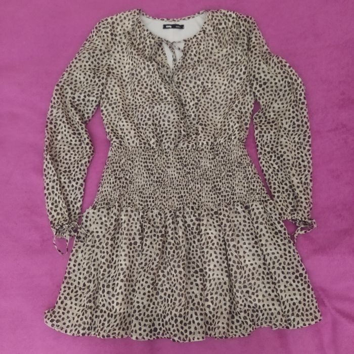 Чудова трендова  сукня