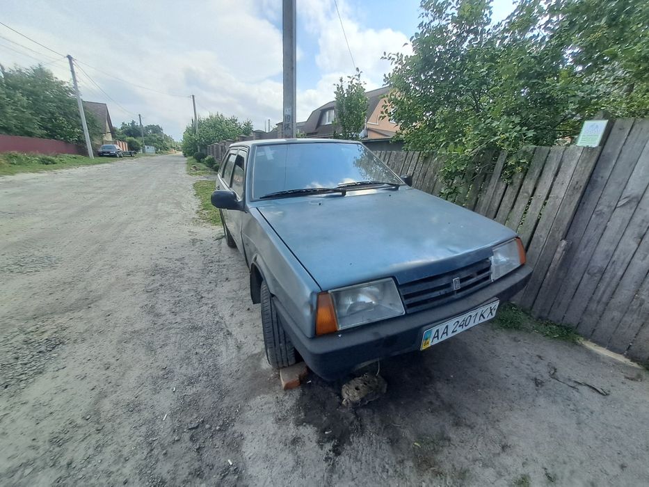 Продам запчастини ваз-2109 2011 року випуску 1.5 восьмиклапанний інжектор