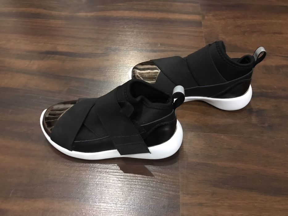 Buty dziewczece Unisa r28