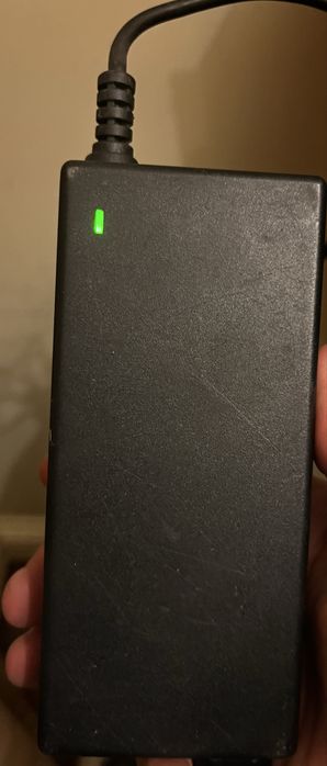 блок живлення Toshiba (модель ADP-45XH)/живлення Sony VGP-AC19V12/