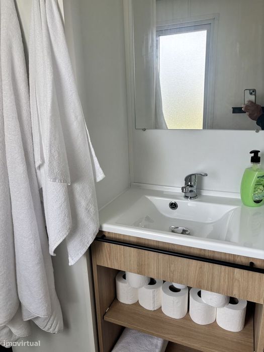 Casa nova nos vinhedos, a 40 minutos de Lisboa