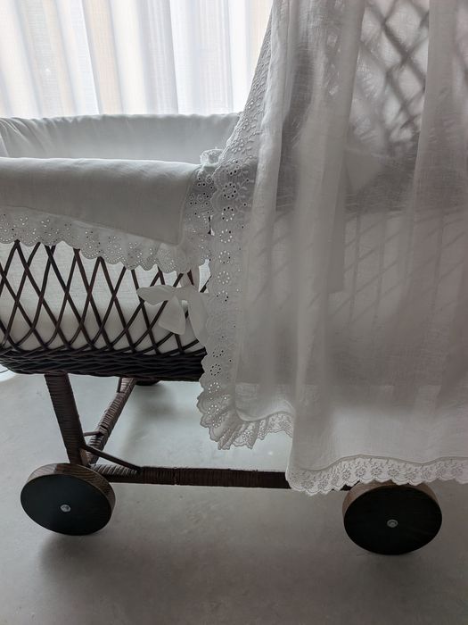 Berço Vintage em vime