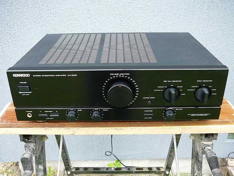 Wzmacniacz zintegrowany stereo KENWOOD KA-3020 2X50W