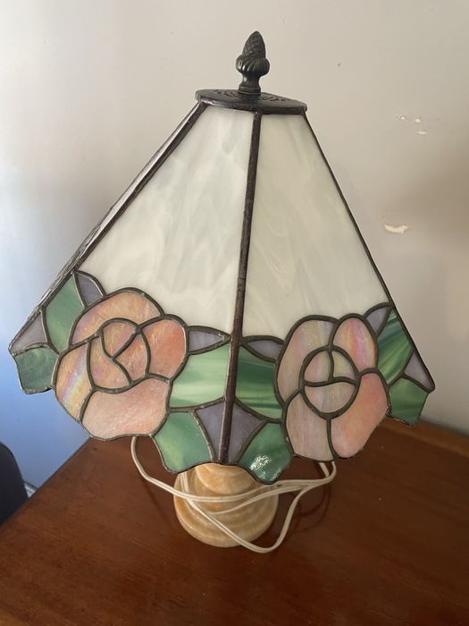 Par de candeeiros Tiffany com flores