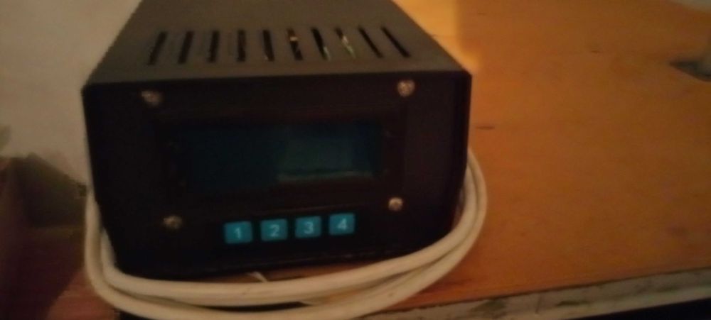 Інкубатор автоматичний на 500 яєць