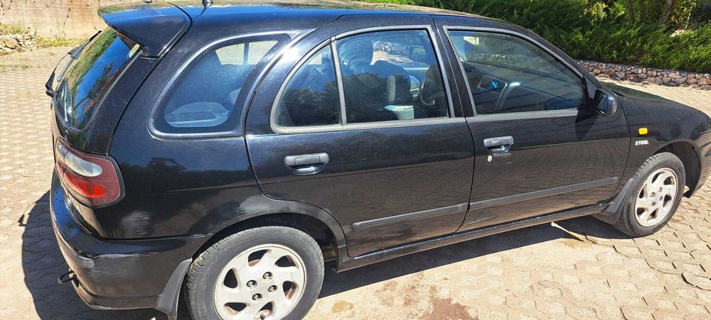 Nissan Almera 1.4 90cv Steel - Ar Condicionado