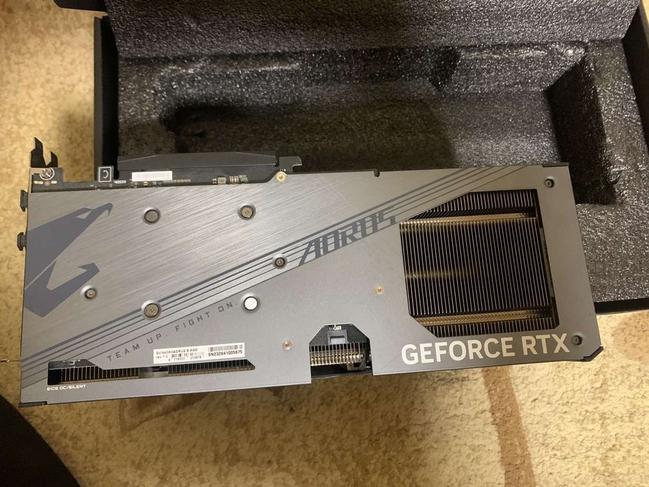 Продам Відеокарту RTX 4060 Aorus 8G