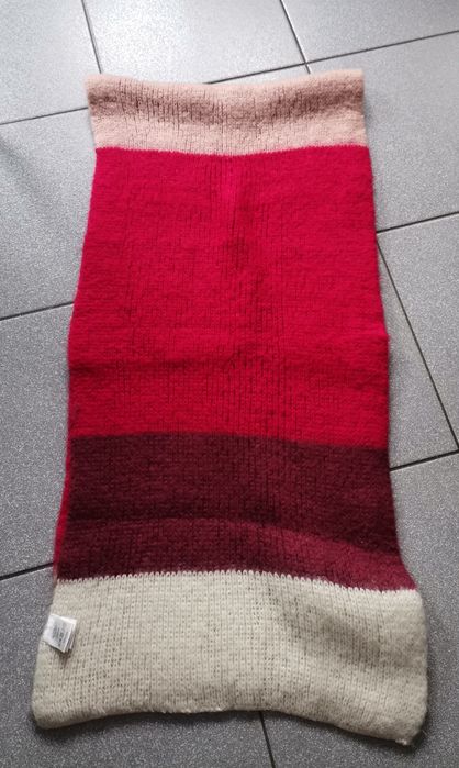 Kolorowy ciepły szal