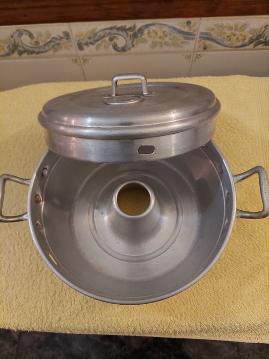 Cake Pan with Viewing Window432662605590046723