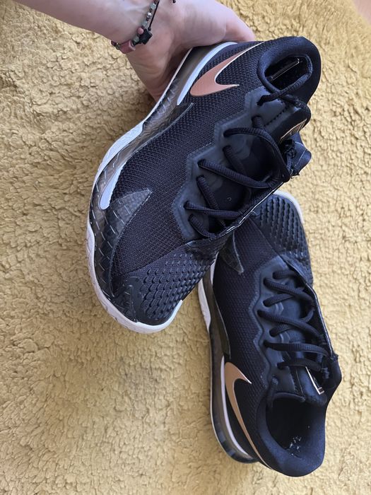 Nike Court Air Zoom Vapor Cage 4