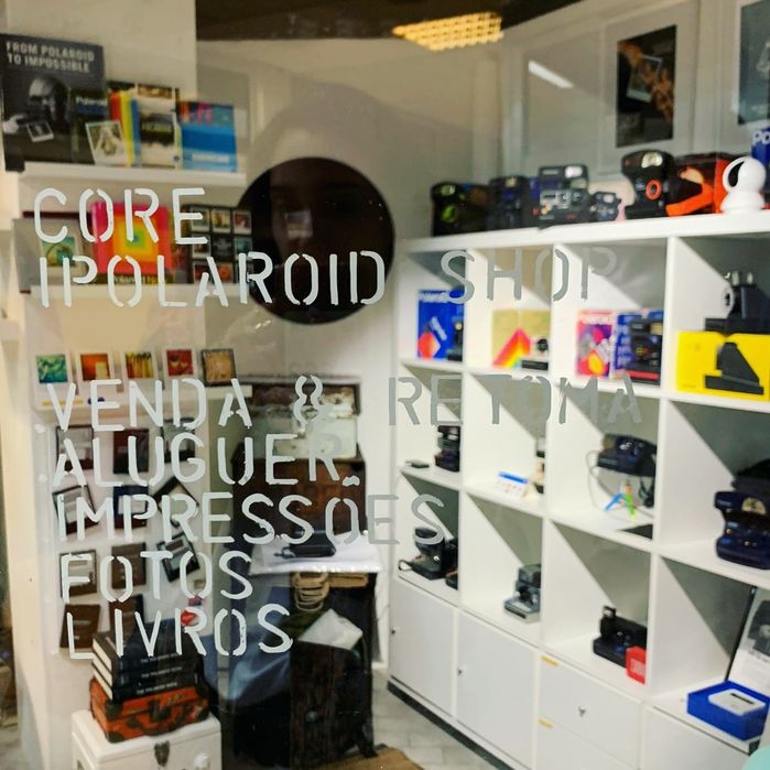 Polaroid 600 azul/amarelo