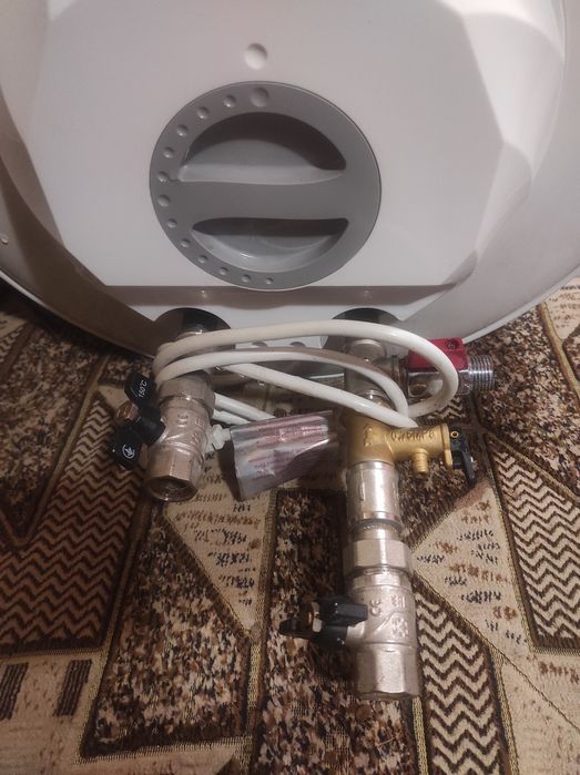 Водонагрівач 100 літрів