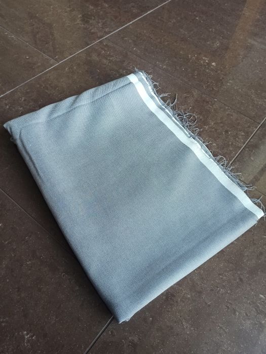 Kupon materiału 108x280 szary