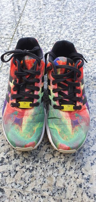 Ténis adidas usados, mas em muito bom estado