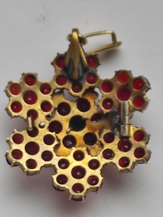 Кулон антиквариат, гранаты