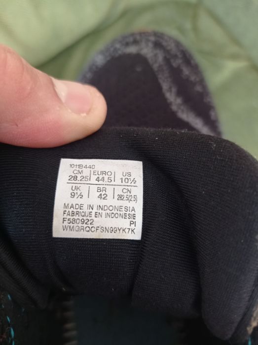 Кросівки ASICS Gel Kayano 29.
