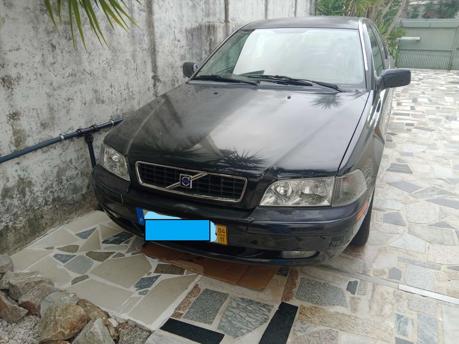 Volvo S40 1.6 Gasolina (2004) – Para peças ou reparar