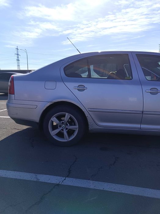 Шкода А5 1.8 TSI