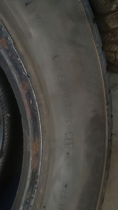 " Opony zimowe 195/65r15 bieżnikowane 2-sztuki