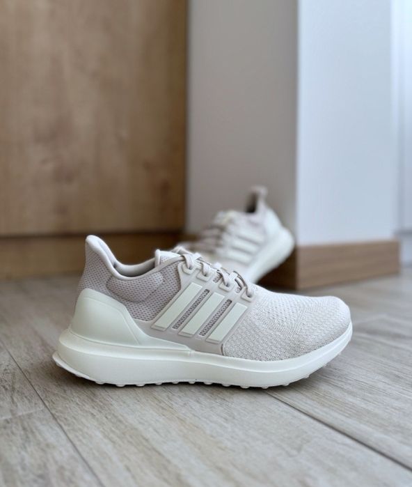 США! Жіночі кросівки Adidas Ubounce DNA IE8954 Boost Оригінал! 38-39.5