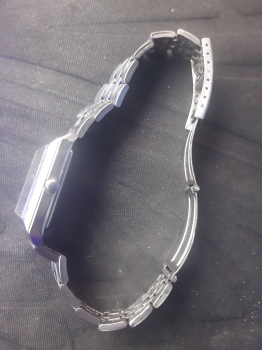 Продам  часы Ориент