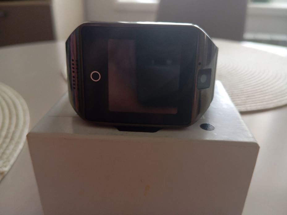 Продається смарт годинник