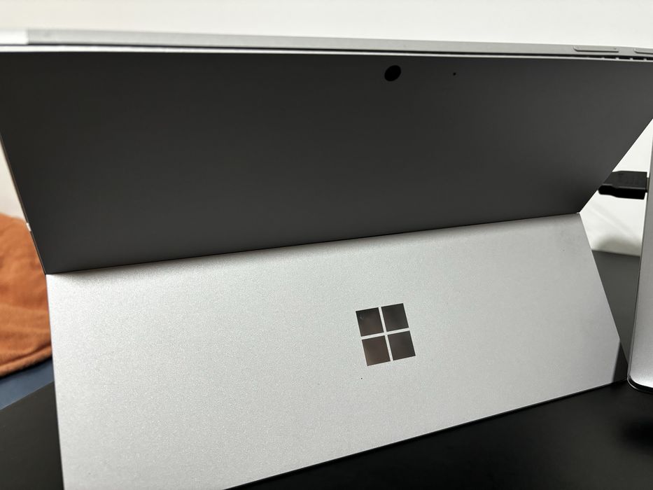Microsoft Surface Pro 7 I5 - 8GB