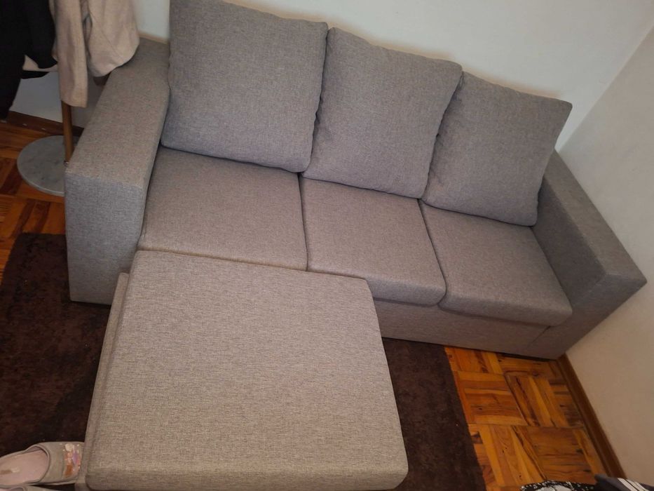Sofá como novo + puff ajustável